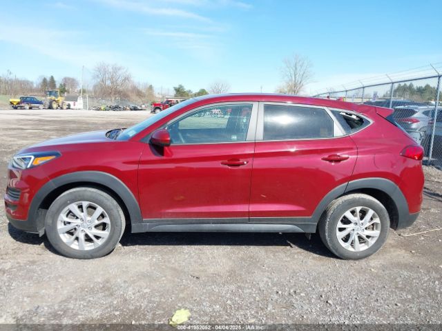 KM8J2CA43LU241383 Hyundai TUCSON SE