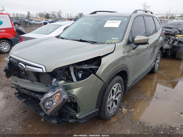 JF2SKAJC8LH548773 Subaru Forester Premium