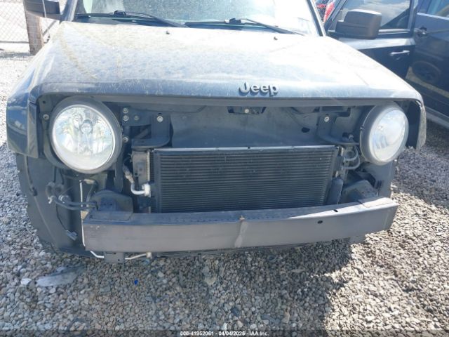 1C4NJPBA8FD328401 Jeep Patriot Altitude Edition