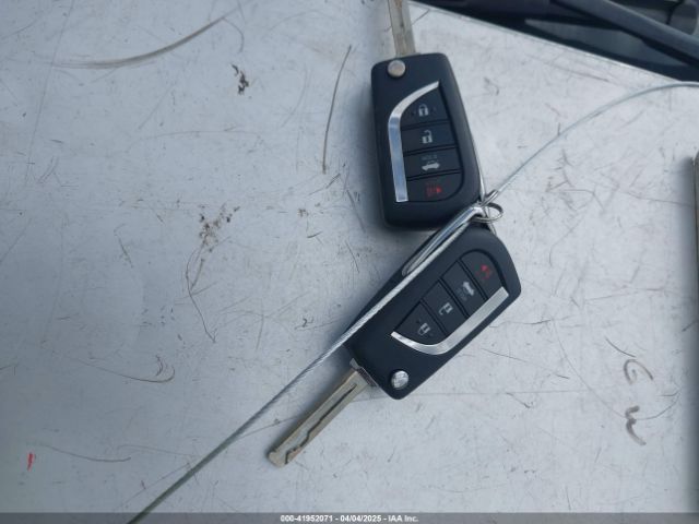 2019 TOYOTA CAMRY 4T1B11HK2KU296809 Photo 10
