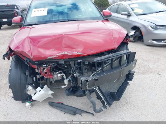 KMHRB8A37MU104052 Hyundai Venue Se