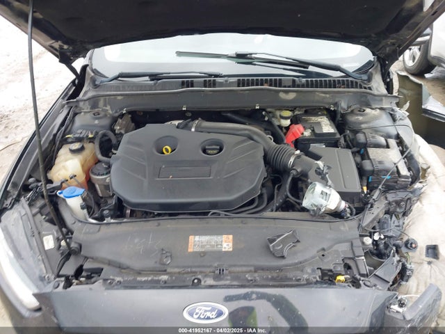 3FA6P0H98FR273212 Ford FUSION SE