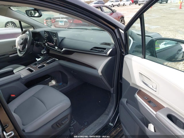 Aukcja sprzedaży 2024 Toyota Sienna Xle, vin: 5TDYSKFC6RS151705, numer aukcji: 41952168