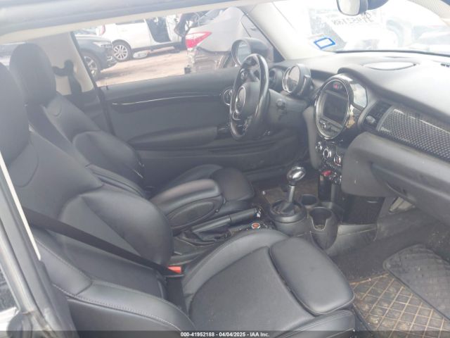 2019 MINI HARDTOP WMWXP7C56K2A49415 Photo 4