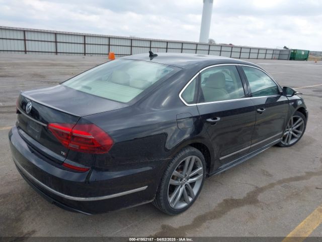 1VWDT7A38HC083307 Volkswagen Passat 1.8t R-line