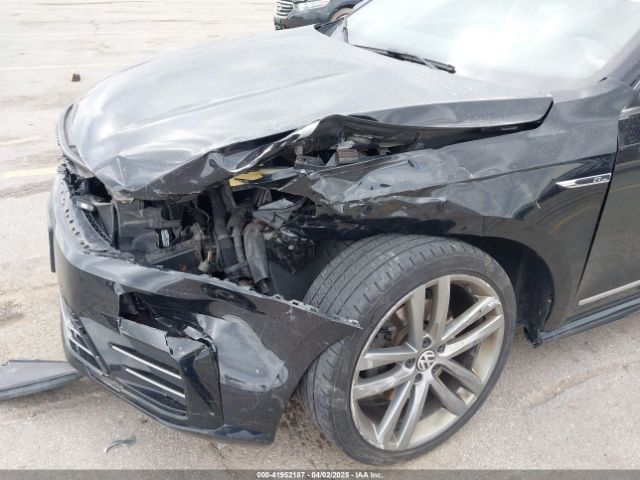 1VWDT7A38HC083307 Volkswagen Passat 1.8t R-line