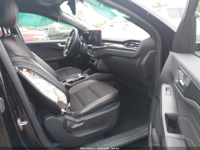 1FMCU0MZ3RUA57188 Ford Escape St-line