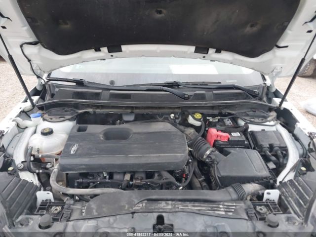 5LMCJ1C9XLUL17798 Lincoln Corsair Standard