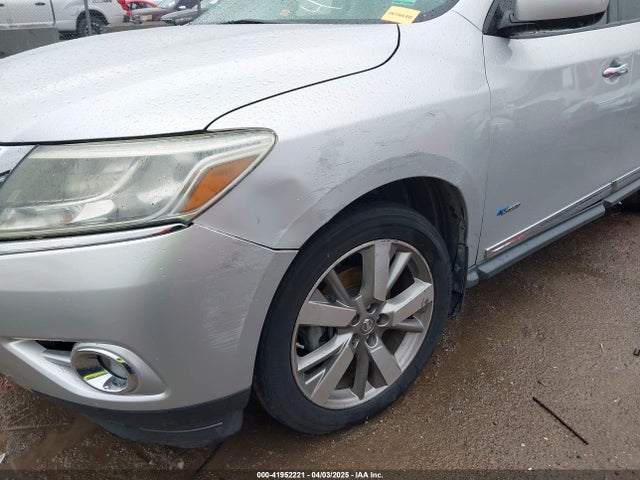 5N1CR2MM0EC659550 Nissan Pathfinder Hybrid Platinum