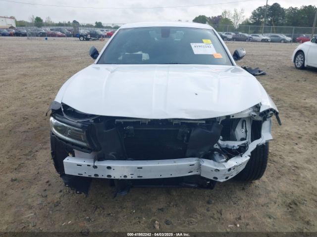 2C3CDXBG8PH672144 Dodge Charger Sxt