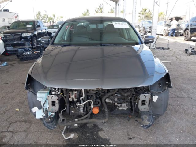 3VWD67AJ5GM374561 Volkswagen Jetta 1.4t Se