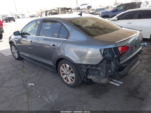 3VWD67AJ5GM374561 Volkswagen Jetta 1.4t Se