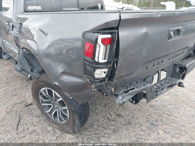 5TFAX5GN2LX181385 Toyota Tacoma Sr