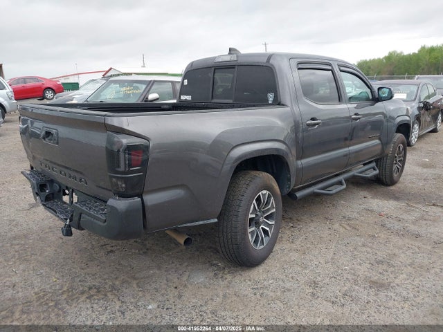 5TFAX5GN2LX181385 Toyota Tacoma Sr