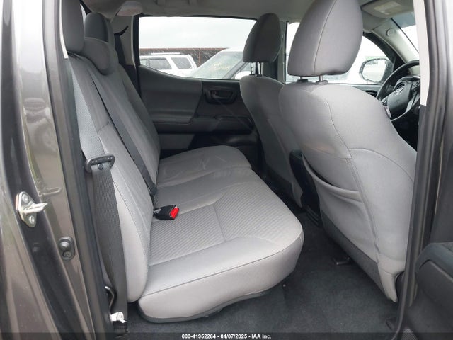 5TFAX5GN2LX181385 Toyota Tacoma Sr