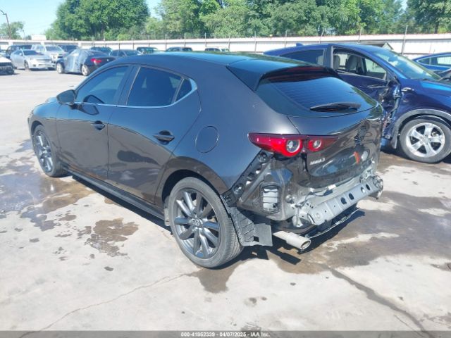 JM1BPALM2R1708220 Mazda Mazda3 2.5 S Preferred
