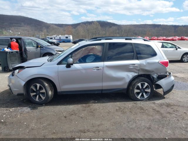 JF2SJAEC2HH414085 Subaru Forester 2.5i Premium