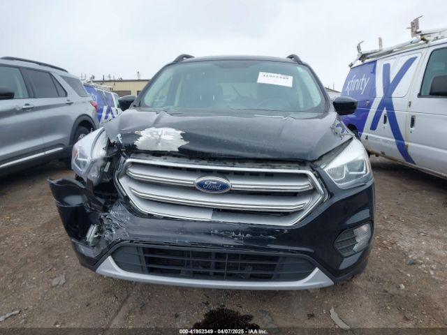 1FMCU0GD2HUD09575 Ford ESCAPE SE