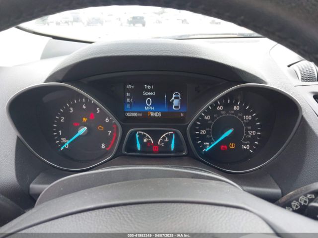 1FMCU0GD2HUD09575 Ford ESCAPE SE