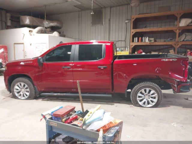 3GCPYBEK5MG240238 Chevrolet Silverado 1500 4wd  Short Bed Custom