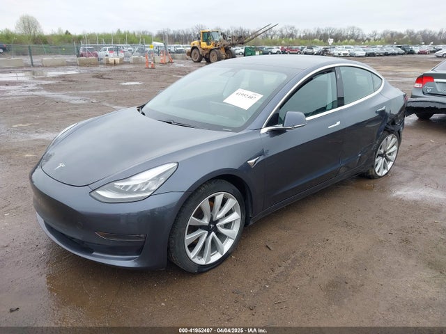 2019 TESLA MODEL 3 5YJ3E1EB3KF469294 Photo 1