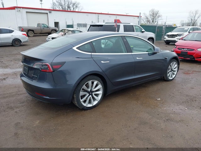2019 TESLA MODEL 3 5YJ3E1EB3KF469294 Photo 3