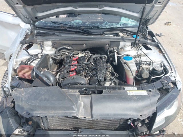 2012 Audi A4 2.0t Premium მანქანა იყიდება აუქციონზე, vin: WAUFFAFL9CN000972, აუქციონის ნომერი: 41952409