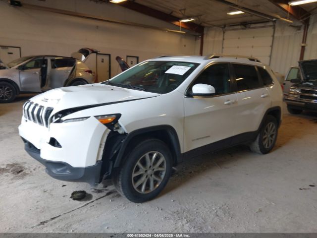 1C4PJMCS9FW633313 Jeep Cherokee Latitude