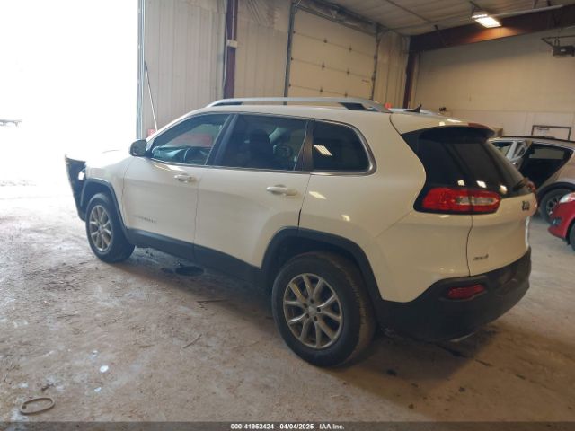 1C4PJMCS9FW633313 Jeep Cherokee Latitude