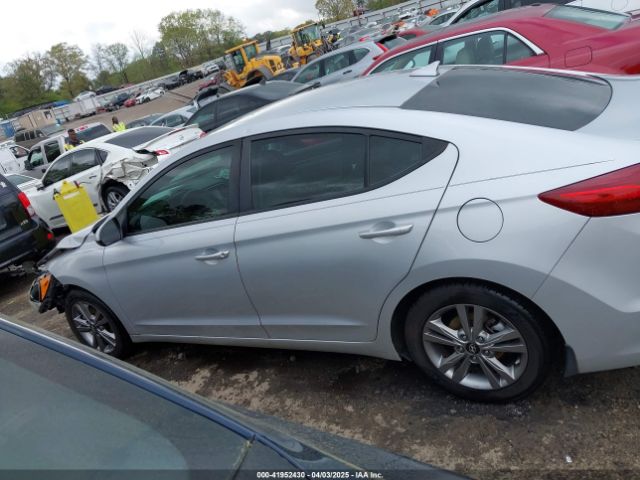 KMHD84LF2JU489380 Hyundai ELANTRA SEL