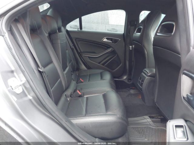 WDDSJ4GB0JN574127 Mercedes-Benz CLA 250 4MATIC
