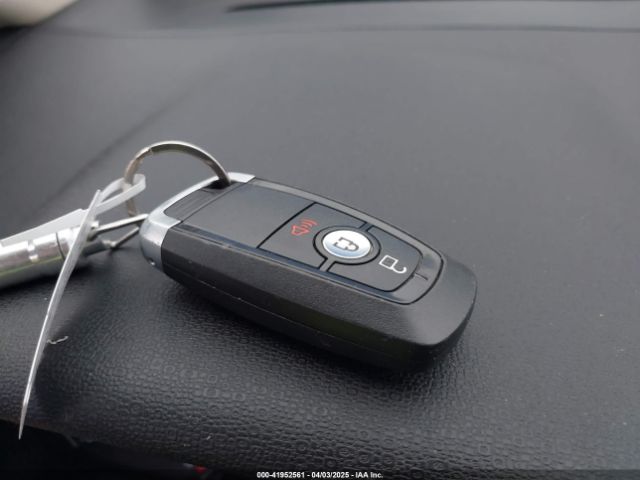 MAJ3P1TE8JC164267 Ford Ecosport Se