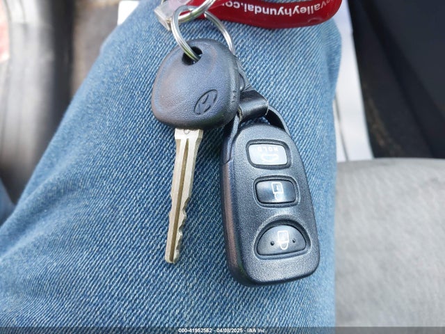 5NPDH4AE7FH574926 Hyundai ELANTRA SE