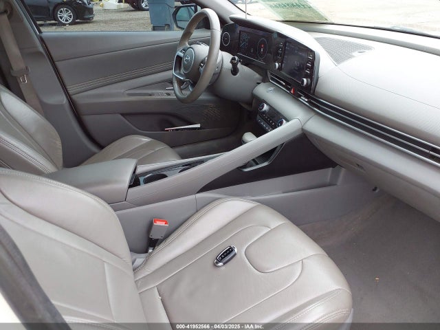 5NPLN4AG4NH067308 Hyundai ELANTRA SEL