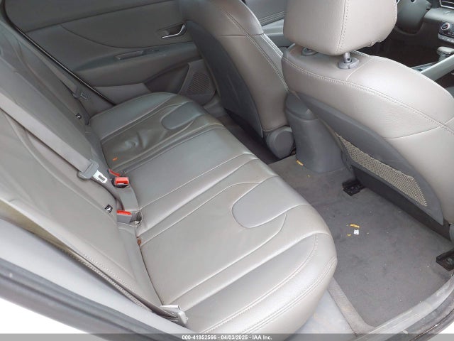 5NPLN4AG4NH067308 Hyundai ELANTRA SEL