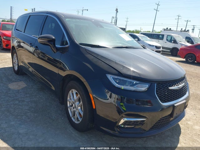 Chrysler Pacifica Touring L 2024 2C4RC1BG0RR173082 головне зображення