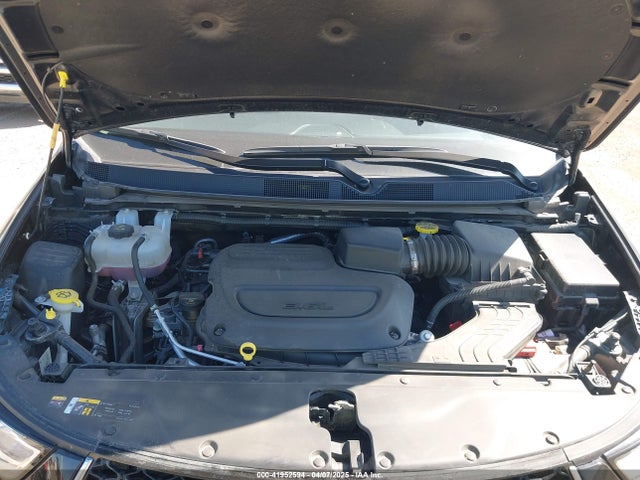 Chrysler Pacifica Touring L 2024 2C4RC1BG0RR173082 Image 10
