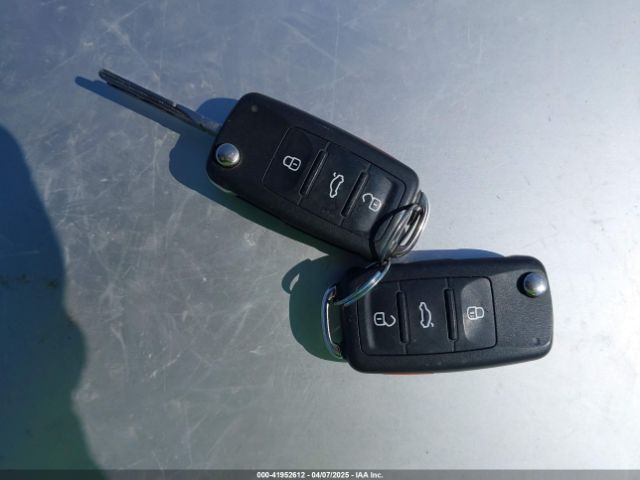 3VWFD7AT8KM720868 Volkswagen Beetle 2.0t Final Edition Se/2.0t Final Edition Sel/2.0t S