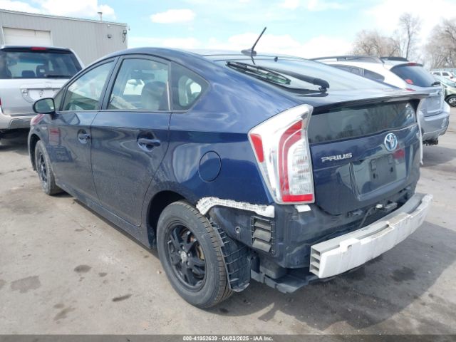 JTDKN3DU6F0466324 Toyota Prius Three