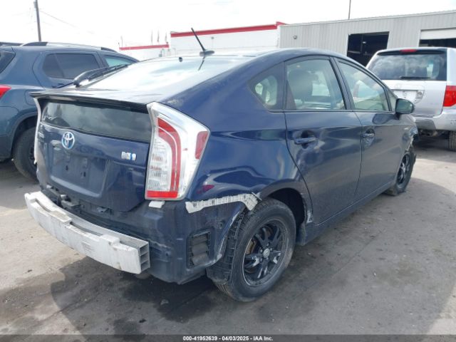 JTDKN3DU6F0466324 Toyota Prius Three
