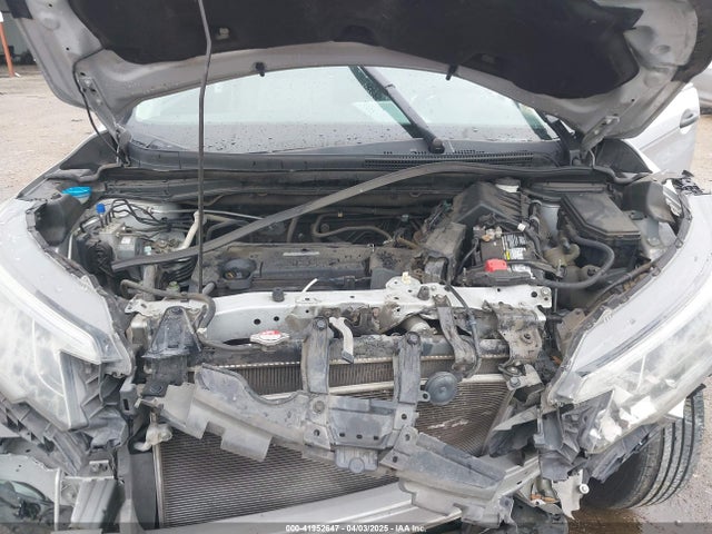 2HKRM3H37GH561045 Honda CR-V LX