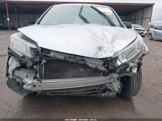 2HKRM3H37GH561045 Honda CR-V LX