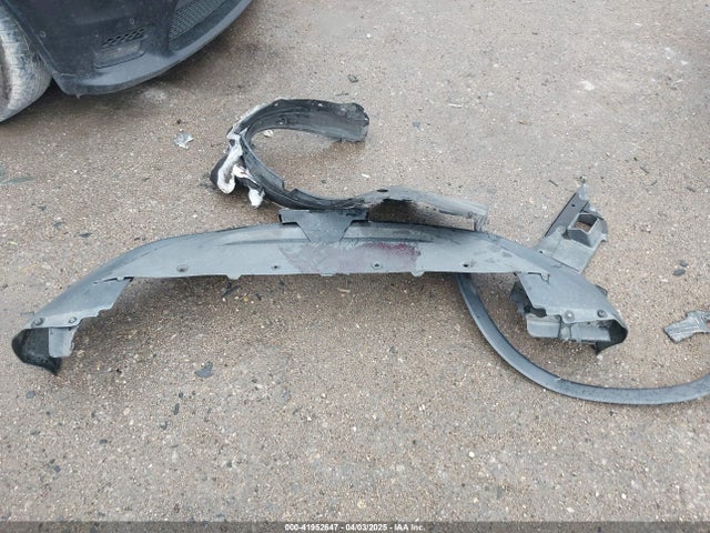 2HKRM3H37GH561045 Honda CR-V LX