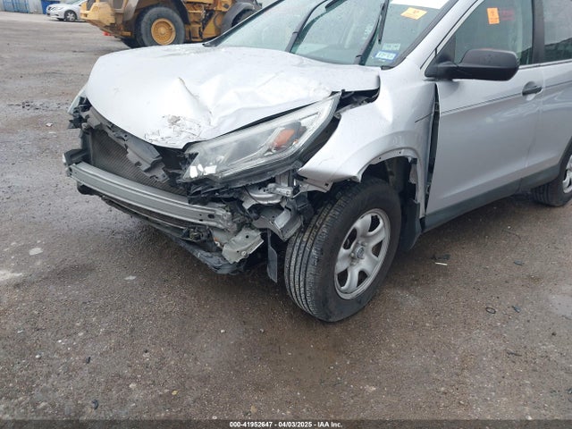 2HKRM3H37GH561045 Honda CR-V LX