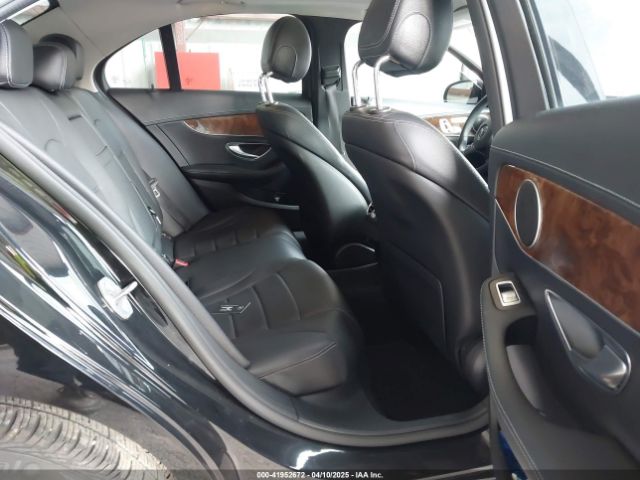 WDDWF4KBXHR250373 Mercedes-Benz C 300 4matic/luxury 4matic/sport 4matic