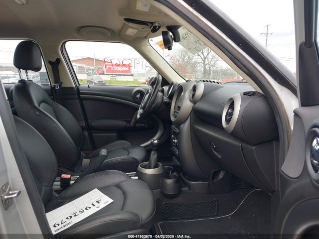 2011 MINI COOPER S COUNTRYMAN WMWZC5C51BWM10385 Photo 4