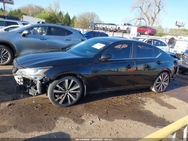 1N4BL4CV3KC130764 Nissan Altima 2.5 Sr