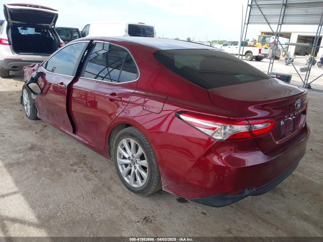 4T1B11HK6JU563769 Toyota CAMRY LE