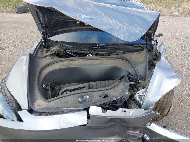 2024 TESLA MODEL 3 5YJ3E1ET2RF850850 Photo 9