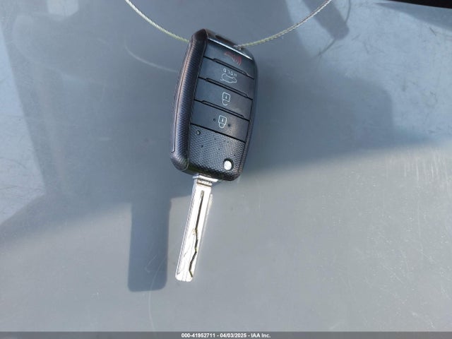 KNDJN2A20E7098317 KIA Soul